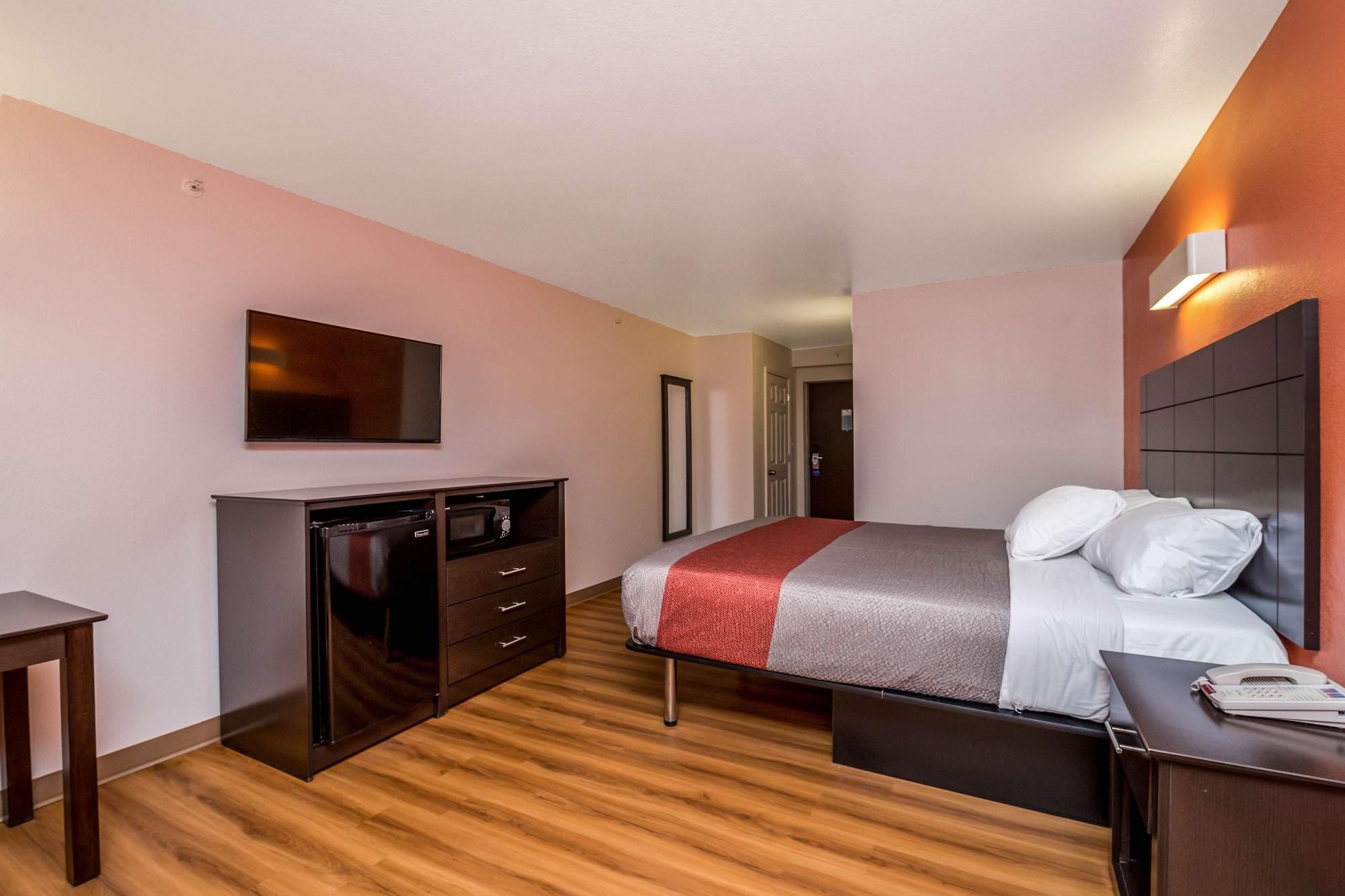 Motel 6 Peoria Exterior photo